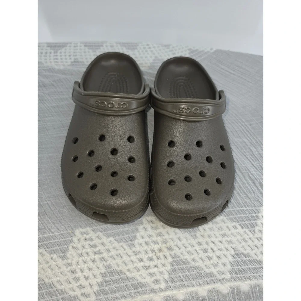 Crocs Classic Clogs Chocolate Brown Mens 7 Womens 9 Slip On Shoes M7 W9